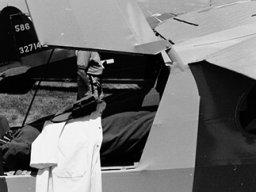 Piper HE-1