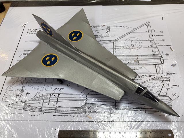 saab j35 draken illus
